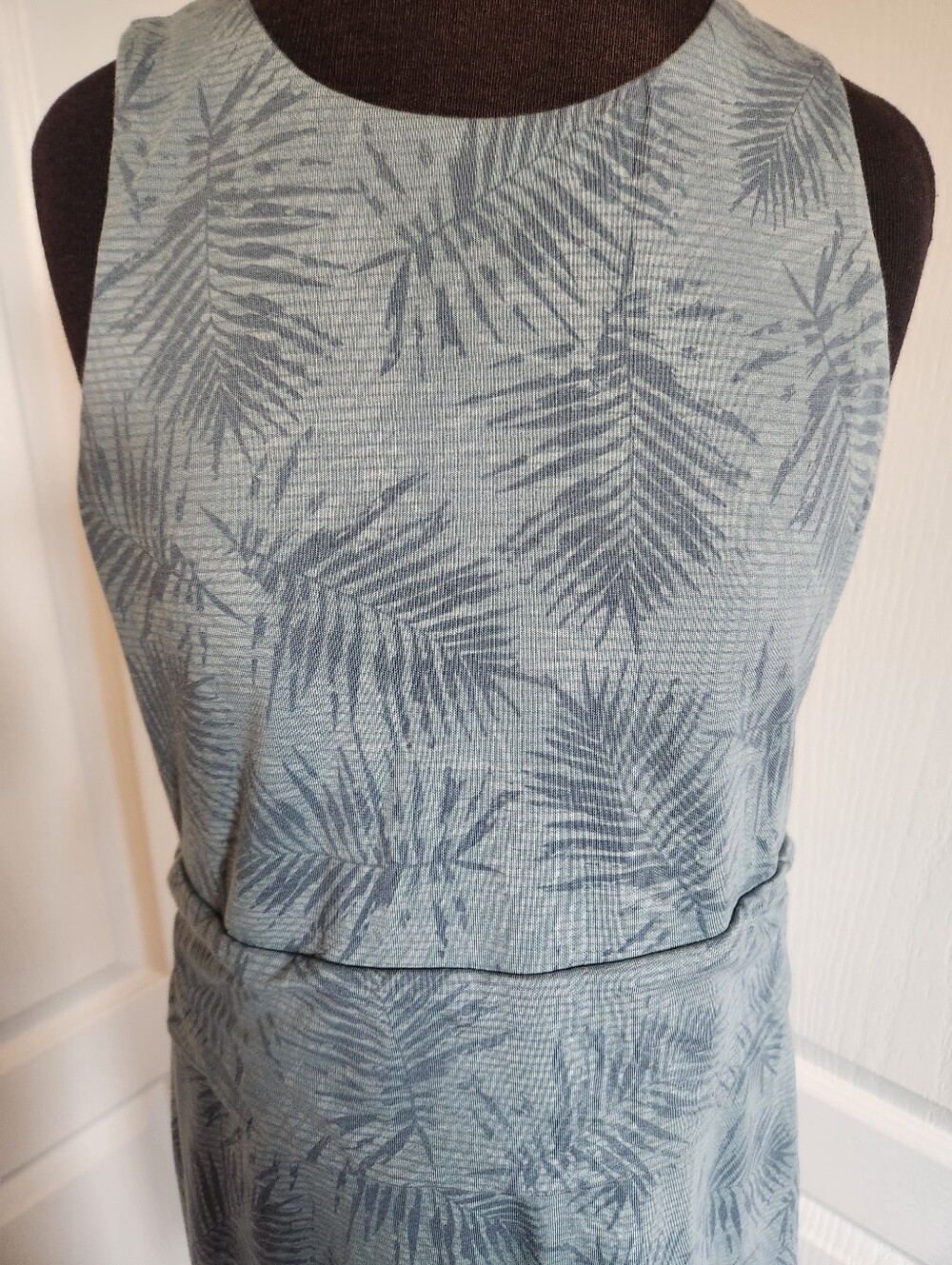 Women's Kuhl Dress Size small - Picture 3 of 9